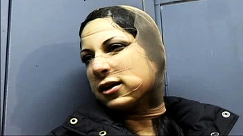 brunette,amateur,toys,fingering,blonde