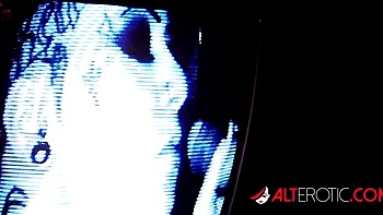 shaved,piercings,3some,ass-fuck,big-cock