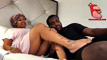 foot-fetish,black-and-ebony,cumshot,milf,fetish