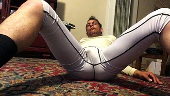 big-butt,amateur,striptease,solo,babes