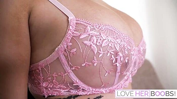 boobs-fetish,babe,black-hair,big-ass,fetish