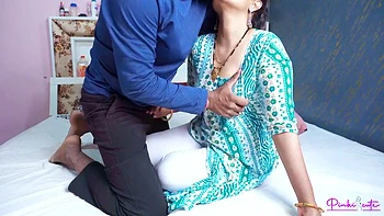 chubby,indian-hd,booty-shake,huge-tits,indian-big-ass