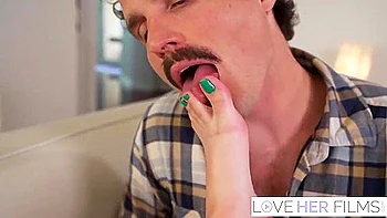 melons,milf,hooters,footjob,ffm