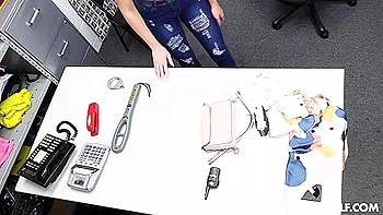 young-18,amateur-threesome,amateur,hd,threesome