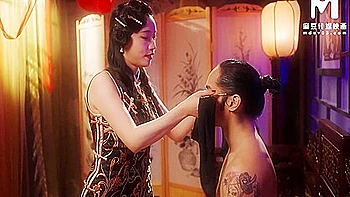 asian,asian-big-ass,booty-shake,pov,knockers