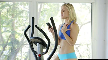 couple,hardcore,blowjob,blondes,doggystyle