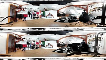 solo-female,role-play,backstage,photo-session,behind-the-scenes