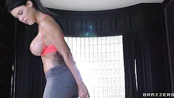 side-fuck,big-ass,curvy,long-hair,silicone-tits