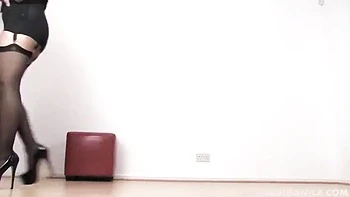 tits,solo,big-butt,brunette,striptease