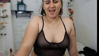 fingering,big-tits,tits,chubby,arab