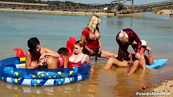 redheads,fetish,hardcore,double-penetration,anal