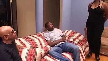 brunette,black-and-ebony,big-butt,bbw,interracial