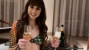 amateur,doggy-style,teens,babes,blowjobs