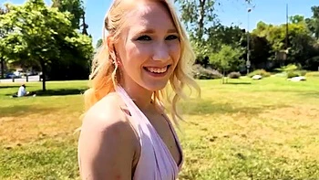 babe,small-tits,blonde,masturbation,solo