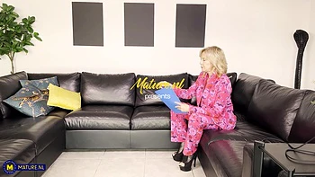 small-tits,toys,high-heels,mature,doggystyle