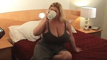 big-butt,blowjobs,bbw,amateur,anal