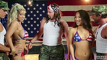 blonde,knockers,melons,juggs,busty