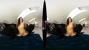 solo,small-tits,3d,tits,reality