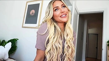 nipples,pornstar,big-boobs,lick,blowjob