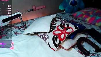 teen,amateur,brunette,ass,toys