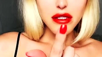 milf,striptease,solo,close-up,blonde