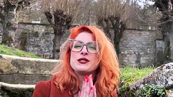 lingerie,milf,big-tits