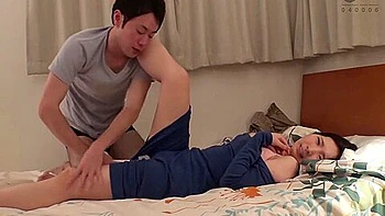 boobs,japanese-tits,huge-tits,big-tits,japanese-wife