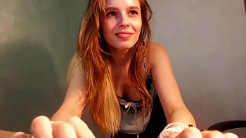 babes,maid,redheads,teasing,fetish