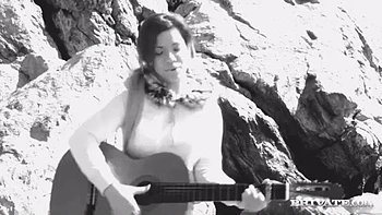 double-penetration,beach,outdoor,cowgirl,anal