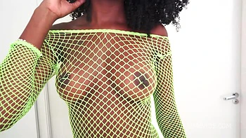 couple,interracial,cowgirl,blowjob,skinny