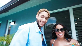 curvy,big-ass,silicone-tits,oral,big-tits