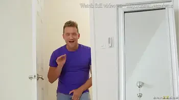 sex,voluptuous,caucasian,pyjamas,tattoo