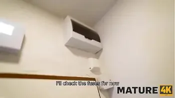 over-50,hot-mature,cougar,brunette,big-tits