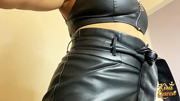 stockings,solo-female,latex,big-tits,russian