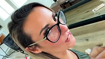 doggystyle,lingerie,french,female-orgasm,threesome