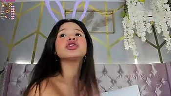 big-tits,amateur,solo,tits,babes