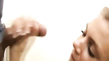 blonde,swallow,blowjob,teen-18,pornstar