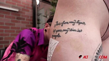 hd,masturbating,solo,reality,softcore