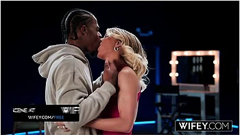 interracial,cuckold,hardcore,pornstar,big-tits