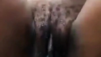 indian-amateur,phone,hairy,desi-amateur,amateur