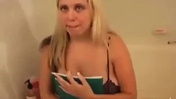 big-tits,blonde,amateur,tits,blowjobs