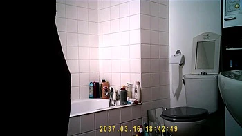 spy-cam,big-tits,masturbation,babe,amateur