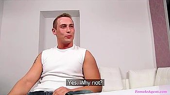 amateur-blowjob,babe,teen-18,young-18,toes