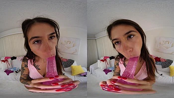 brunette,american,small-tits,vr-porn,tattoo