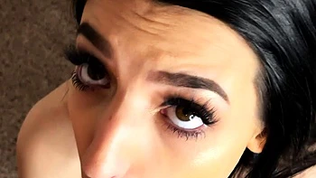 blowjob,brunette,pov,amateur,handjob