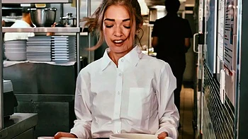 kissing,hd,big-tits,handjob,piercing