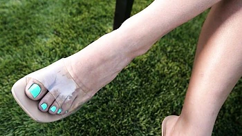 kinky,hd,foot-porn,petite,footjob