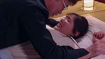 oriental,teen-18,dripping,creampie,japanese-creampie