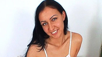 brunette,handjob,natural-tits,firm-ass,masturbation