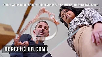 brunette,submissive,anal-fuck,french,hd